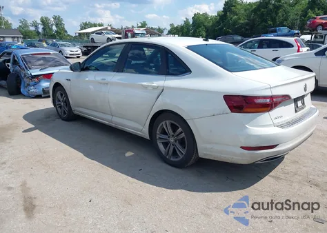 2019 Volkswagen Jetta 1.4T R-Line/1.4T S/1.4T Se z USA, uszkodzony, nr VIN 3VWCB7BU9KM226745